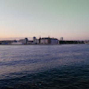 Meet your Posher, Noor